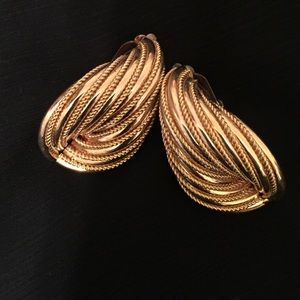 Gold earrings