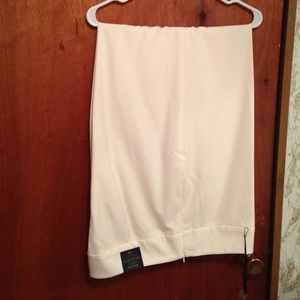 NWT Lane Bryant Wide Leg trouser cream color as