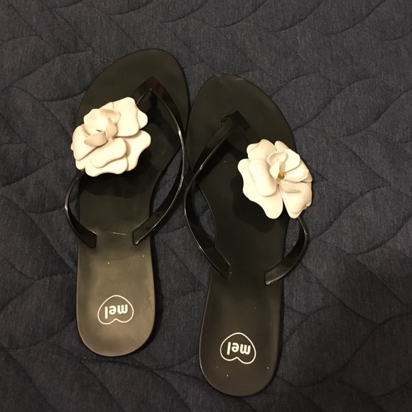 Thong slippers/sandals