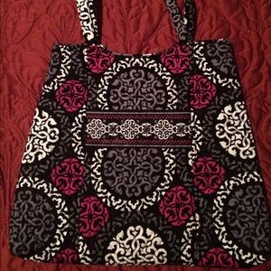 Vera Bradley Curvy Tote in Canterbury Magenta