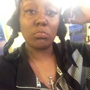 Meet your Posher, Jasmine