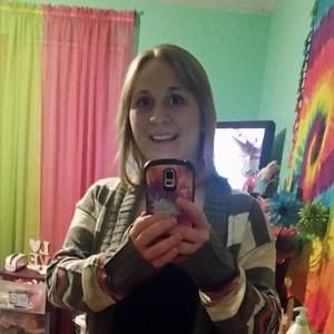 Meet your Posher, Corrine