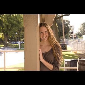 Meet your Posher, Amanda