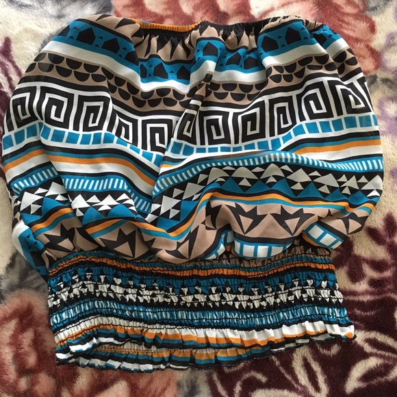 Cute strapless blouse