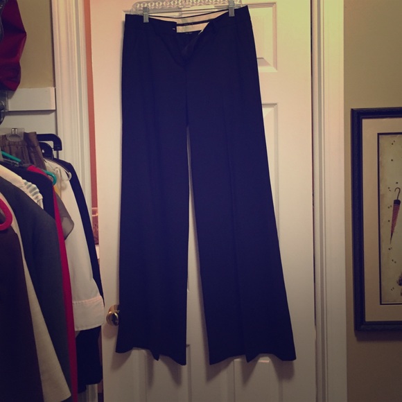 Black, dressy, wide-leg pants by Theory - Size 6