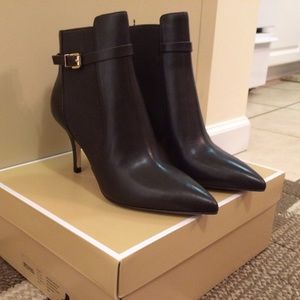 Brand New Michael Michael Kors Woods Dress Booties