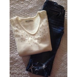 V-neck sweater with pearl detail