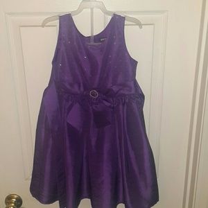 Girls dress