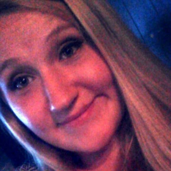 Meet your Posher, Dana