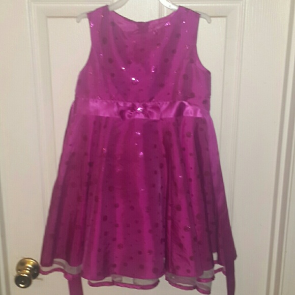 Girls dress