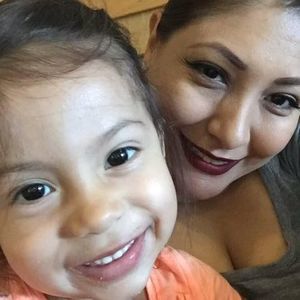 Meet your Posher, Desiree