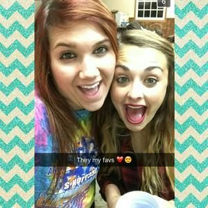 Meet your Posher, Melissa