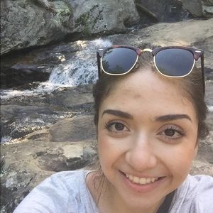 Meet your Posher, Alison