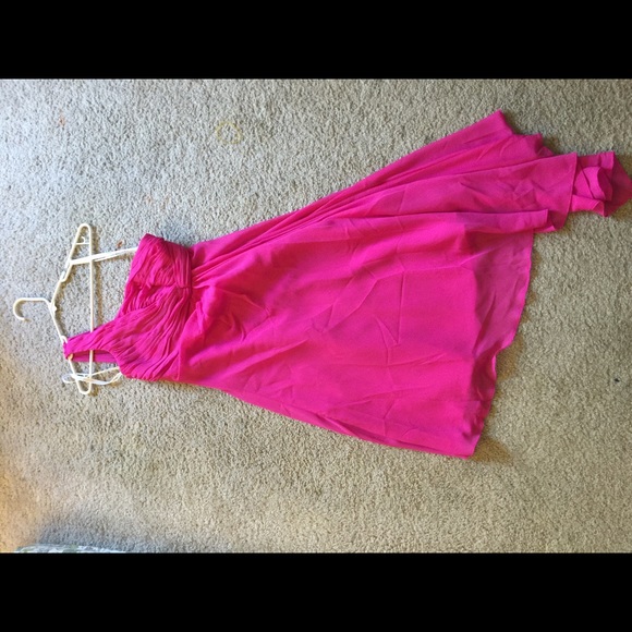 Nice dress. Worn 1time for my sis's wedding