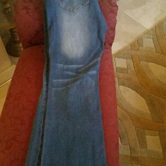 Jeans - Picture 2 of 4