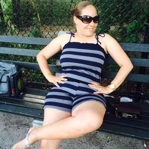 Meet your Posher, Lily