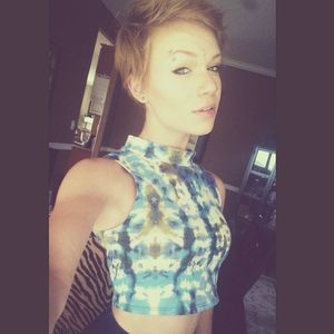 Meet your Posher, Rachel