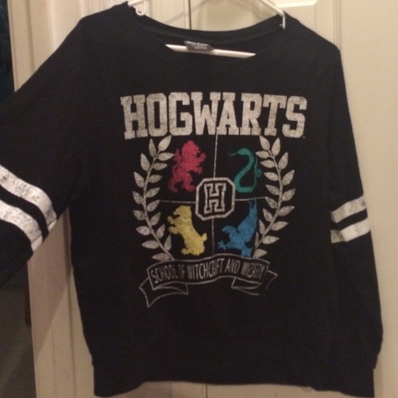 Harry Potter. Perfect condition. Never worn