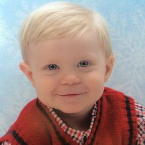 Meet your Posher, Caitlin