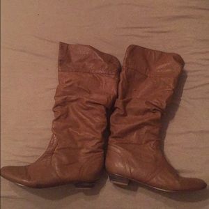 Steve Madden Cognac Cadence Boots