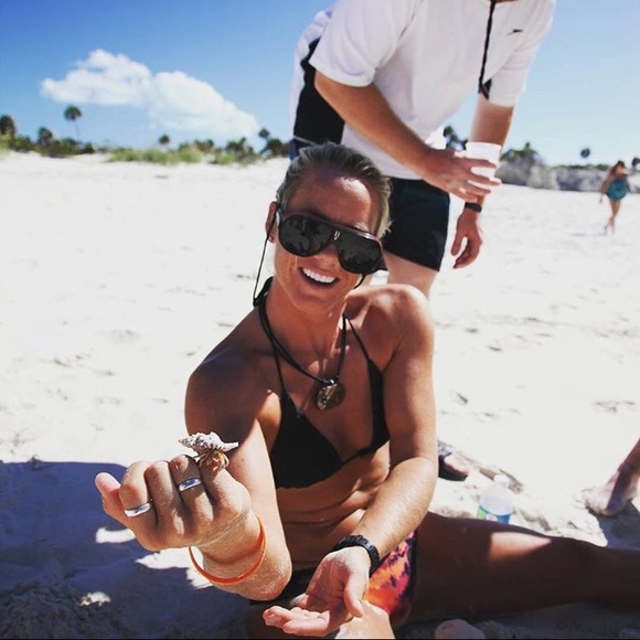 Meet your Posher, Brittany - Picture 4 of 5