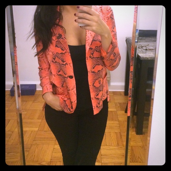 Elizabeth and James Python printed silk blazer - Picture 1 of 4