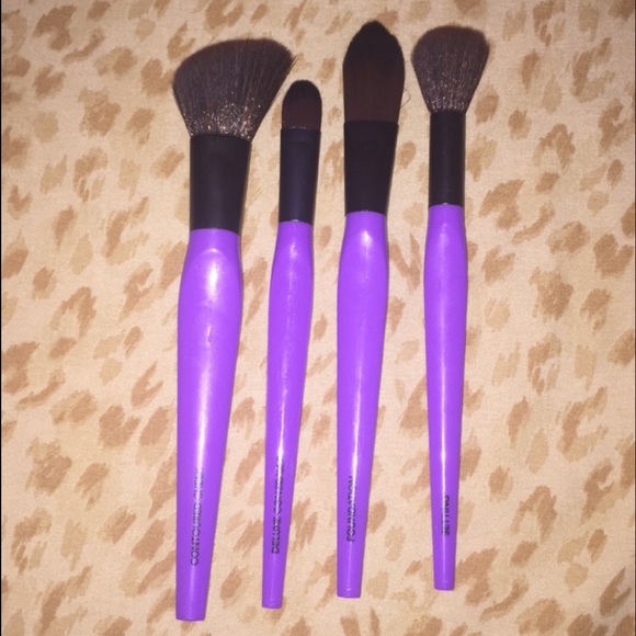 makeup brushes
