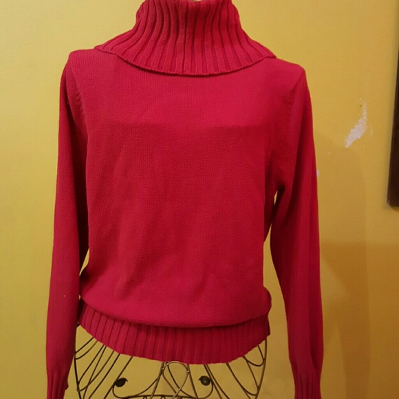 Sweater - Picture 4 of 4