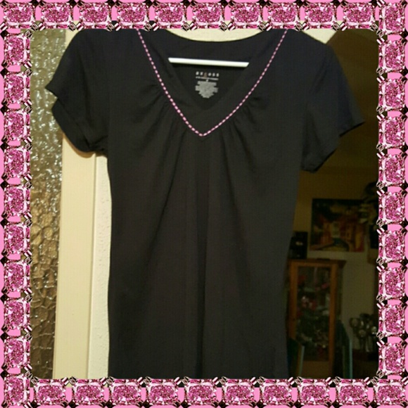 FLASH SALE! VERY PRETTY TOP