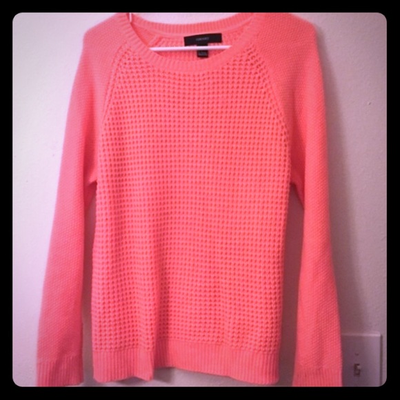 Coral knit sweater
