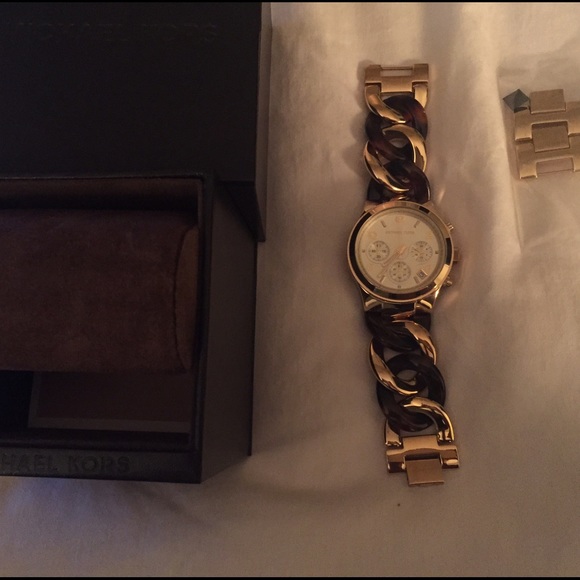 Accessories - Michael Kors Chronograph Runway Twist Womens Watch
