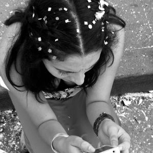 Meet your Posher, Perla