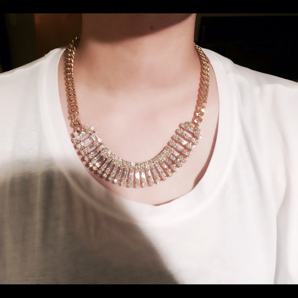 Bib Crystal necklace