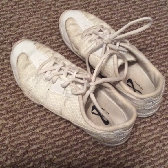 Nfinity Cheer shoes