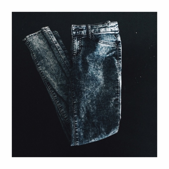 Dark acid wash jeans