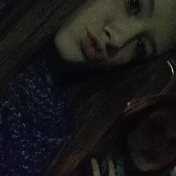 Meet your Posher, Macie - Picture 1 of 1