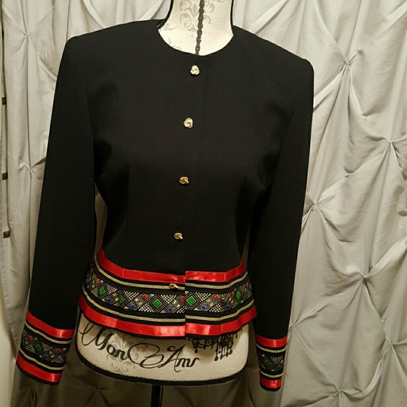 Maggy London Jackets & Blazers - 🍒Vintage classy blazer