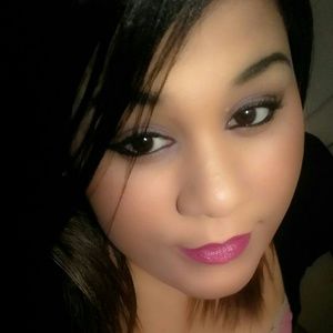 Meet your Posher, Sidney