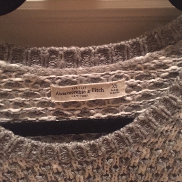 Gray Sweater - Picture 2 of 4