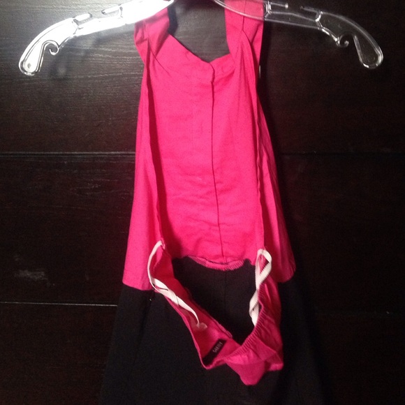 Pink button down open back top - Picture 4 of 4