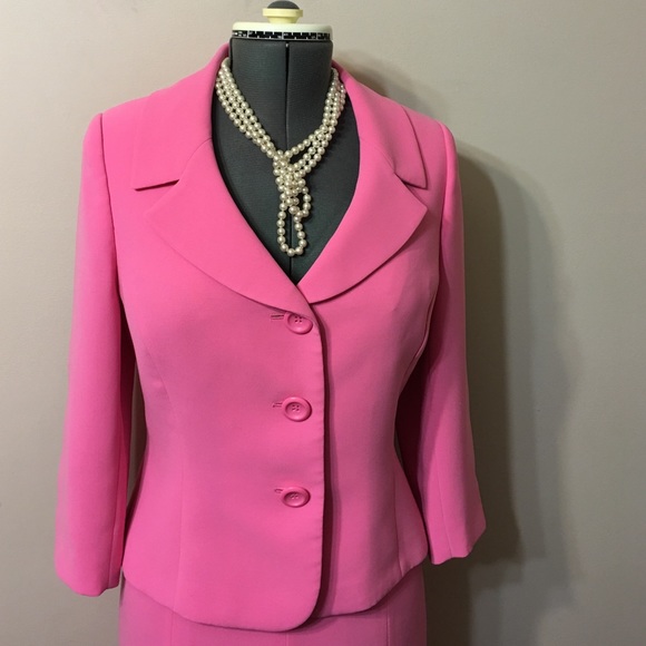 Sold. In bundle - Picture 2 of 4