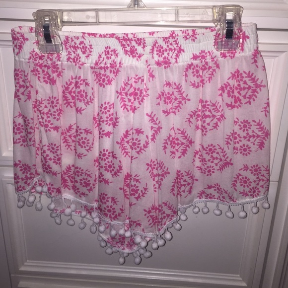 Pom Pom high waisted shorts