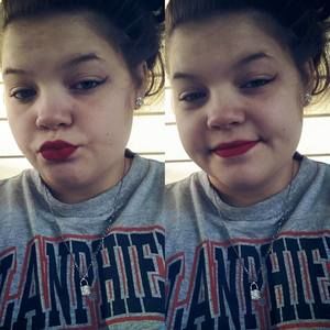 Meet your Posher, Monica