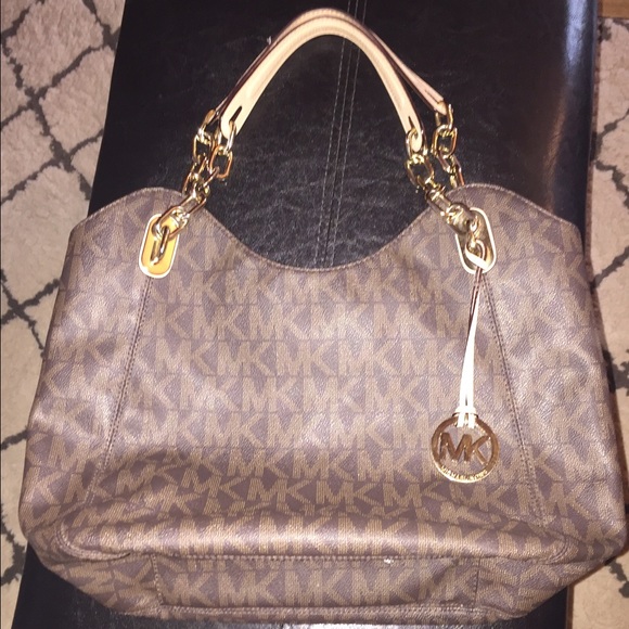 Authentic MK bag. Like new. - Picture 2 of 3