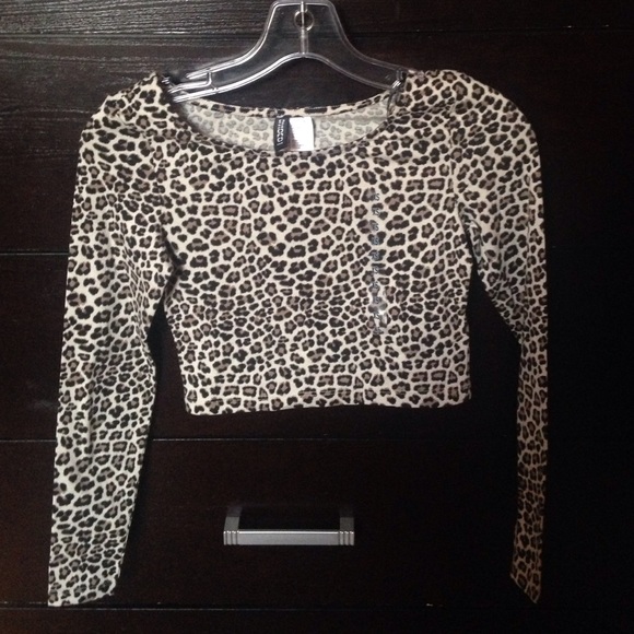 Cheetah crop top (H&M)