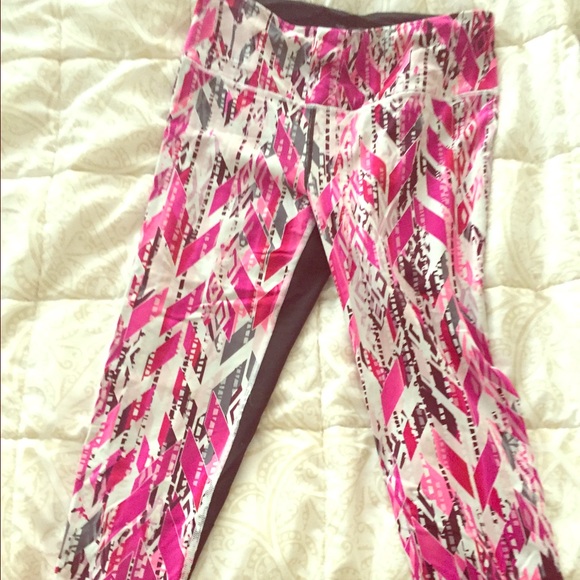 Victoria's Secret Workout Crops 😘