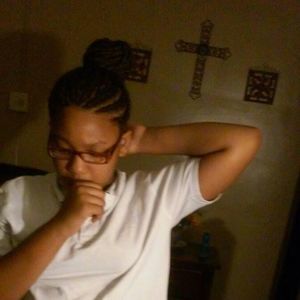 Meet your Posher, Aisha