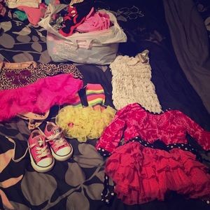 Baby girl clothes and shoes!! Bag FULL plus more