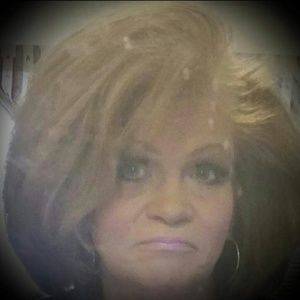 Meet your Posher, Sheri