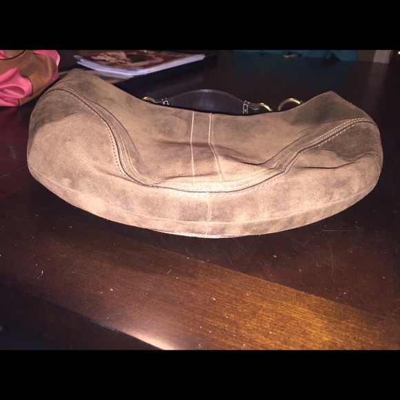 Authentic coach - Picture 3 of 4